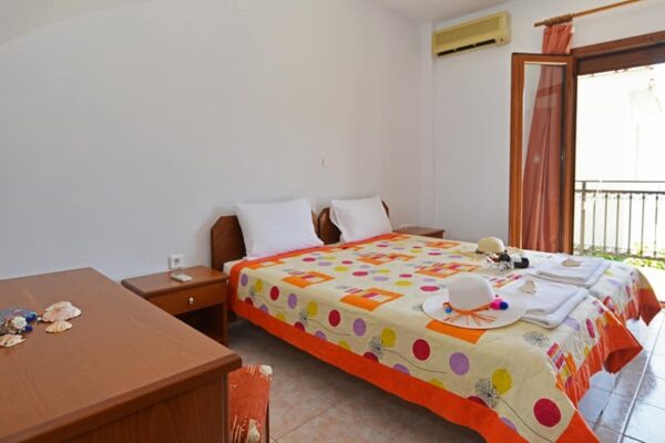 vila-galanis-tasos-2