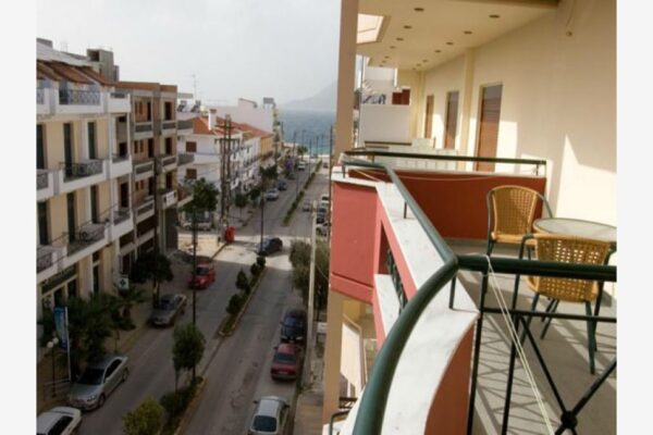 vila-iolkos-edipsos-7346-1