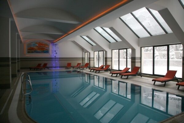 1024x_1492106119-FESTA-WINTER-PALACE-BOROVEC-ZIMA-SKIJANJE-ZIMOVANJE-11