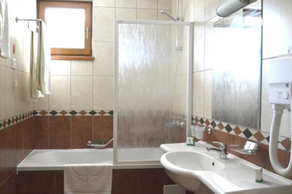 1024x_1508323070-56290730