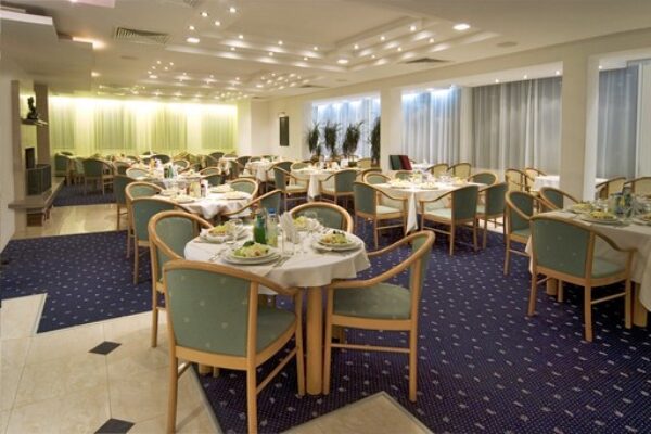 1024x_1509002767-_i60225420