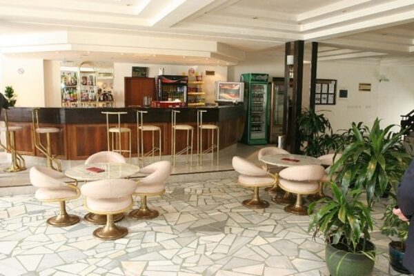 1024x_1509002767-_i60225421