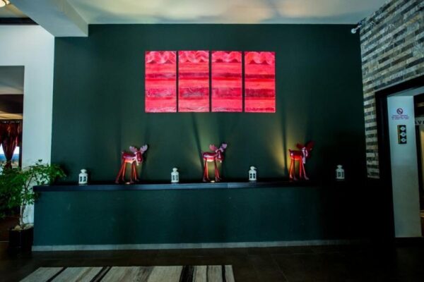 1024x_1568207356-106840509