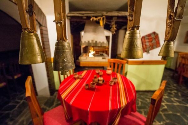 1024x_1568207357-106847685