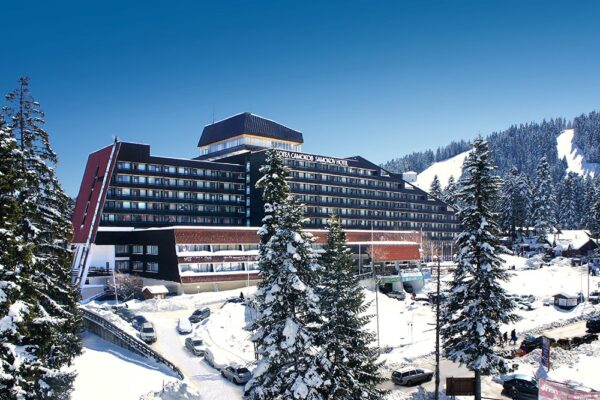 1024x_1570617301-hotel_02