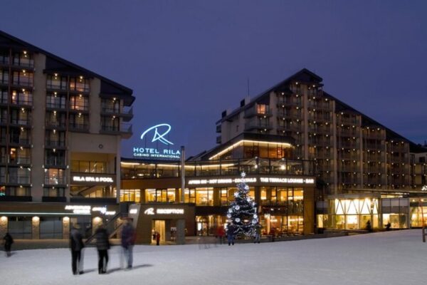 1024x_1570618488-57563