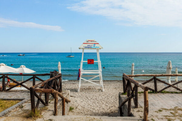 10400_Posidi-Bay-Watch