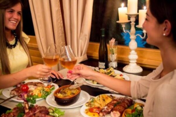 12045219_724106447719339_5201352334922943330_o