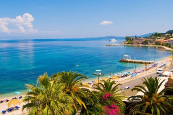 1617229966_12-p-oboi-ostrov-korfu-gretsiya-15