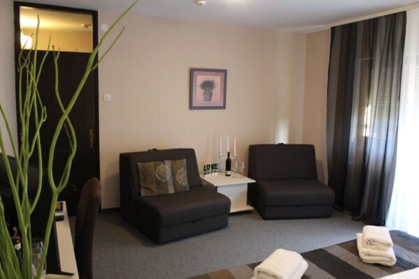 273157467_2468586796604620_958093831938624856_n