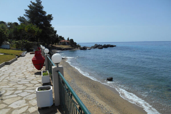 Vila-Alexiadis-Lutra-Kasandra-Grcka-Leto-016