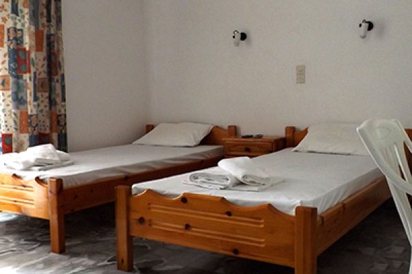 Vila-Anixi-Edipsos-Evia-Grcka-Leto-010