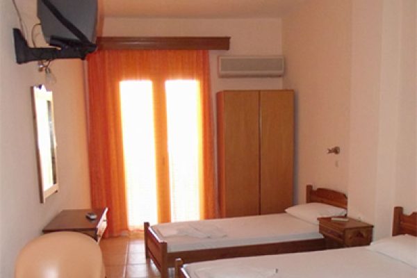 Vila-Dina-Kalitea-Kasandra-Grcka-Leto-002