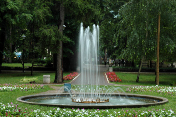 Fontana-u-centralnom-gradskom-parku