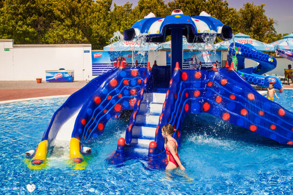 Hobotnica-u-decjem-bazenu