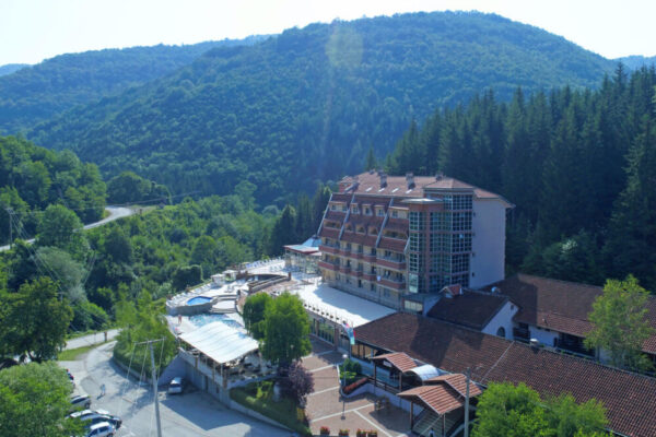 Hotel-Jelak-01