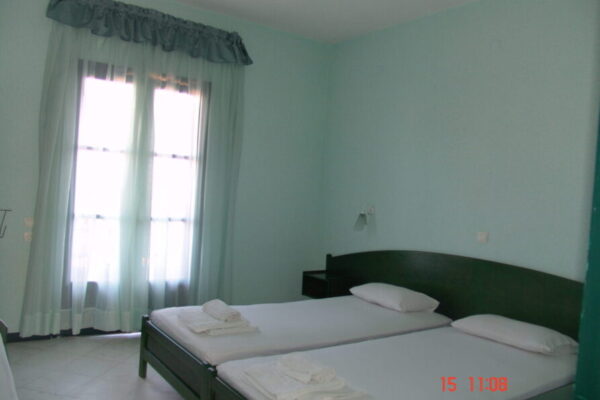 Vila-Nikos-Afitos-Kasandra-Grcka-Leto-002