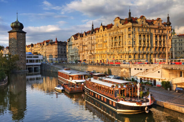 Masarykovo,Embankment.,Vltava,River.,Prague.