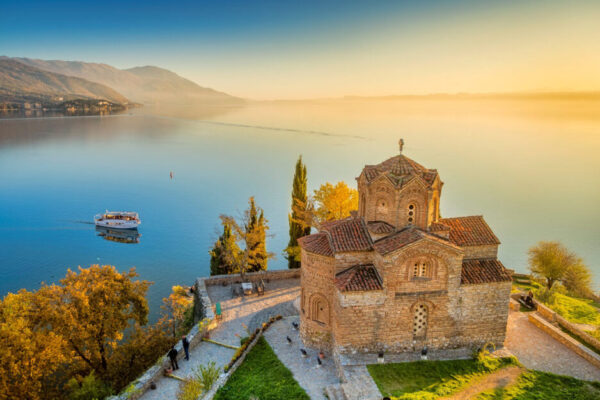 Registratsiya-kompanii-v-Makedonii