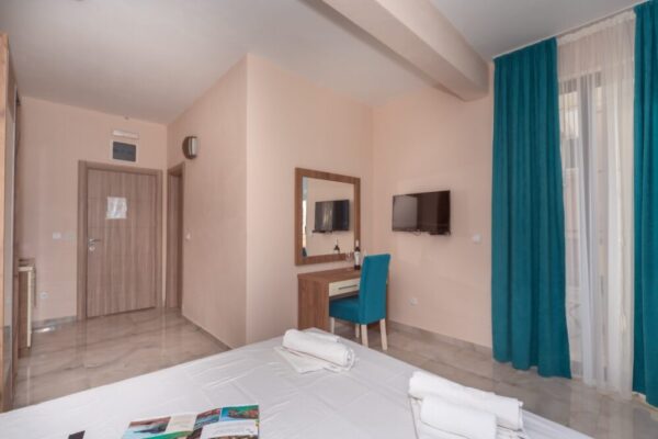 Studio-Lara-Lux-Crna-Gora-Canj-10