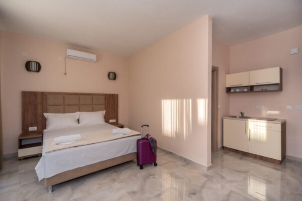 Studio-Lara-Lux-Crna-Gora-Canj-11