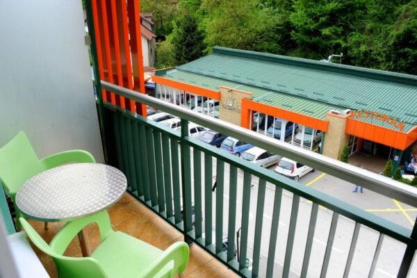 VUJAN_1-df7bf9f7f3dd6c7dddd26ff4b06b0841