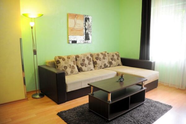 VUJAN_19-a51a1394d3467b517843542c279488b9