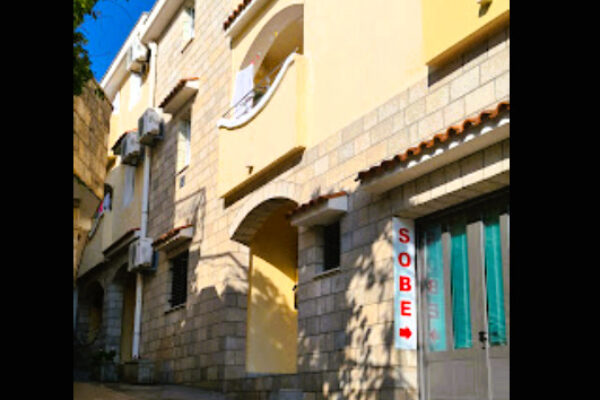 Vila-Dragan-Crna-Gora-Rafailovici-03