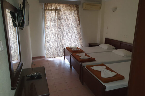 Vila-Elit-paralia-omniturs-05