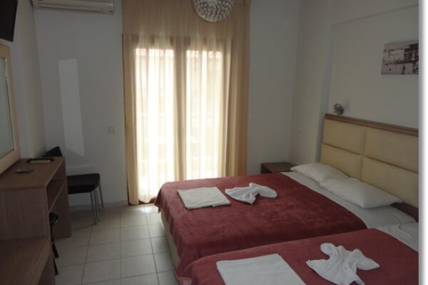 Vila-Odiseas-hanioti-omniturs-06