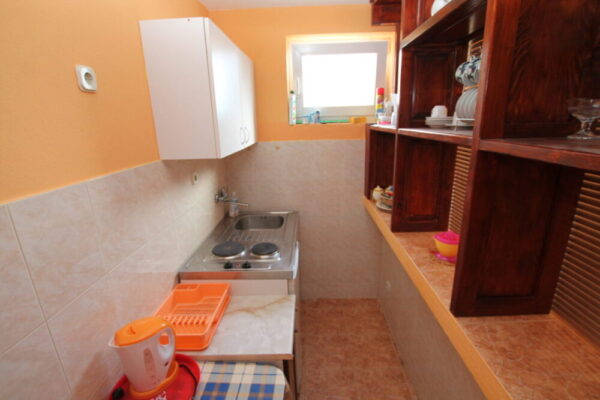 apartmani-pod-lozom-petrovac-12-scaled