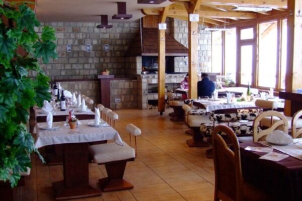 bf0a58b987aa7318ac88de52f64c5fa6_8_XL