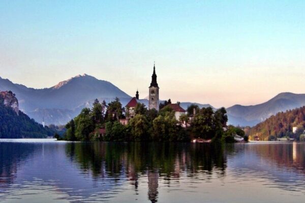 bled-slovenija-klagenfurt-minimundus-bohinj-ljubljana-putovanje-autobusom-10-900x500