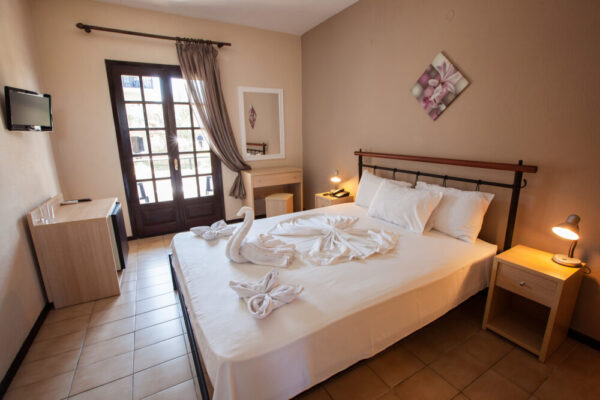 hotel-bellagio-kasandra-omnitours-07