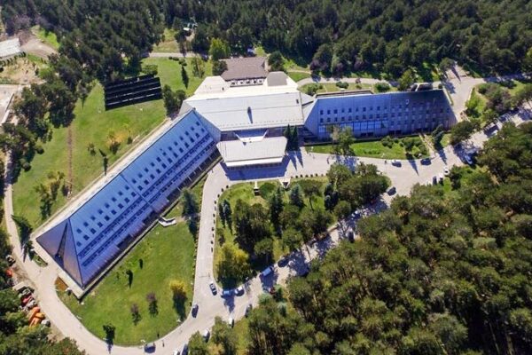 hotel-omorika-tara-kaludjerske-bare-15-830x460