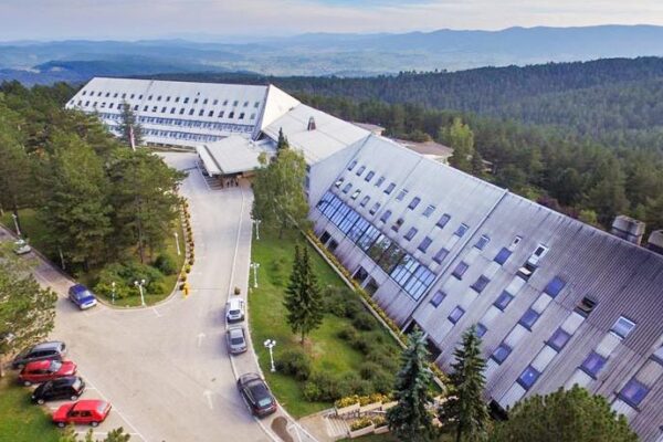 hotel-omorika-tara-kaludjerske-bare-16-830x460