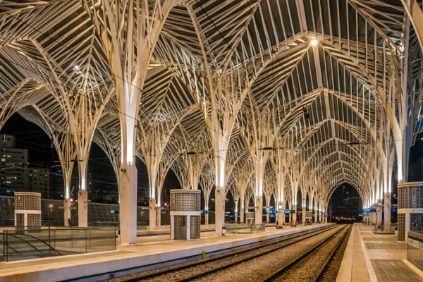 lisbon-oriente-station-GettyImages-532403642