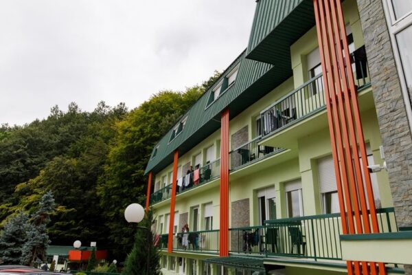 sme 17-52543e3652e64842145f67326bbc88cc