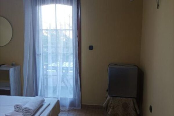 vana-studios-tasos-11