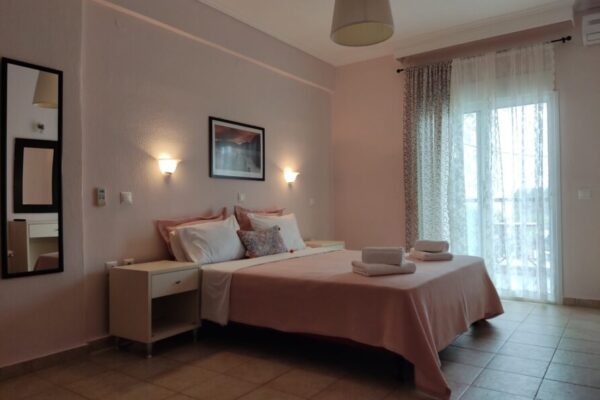 vila-fani-omniturs-letovanje-grcka-halkidiki-kasandra-kalitea-46