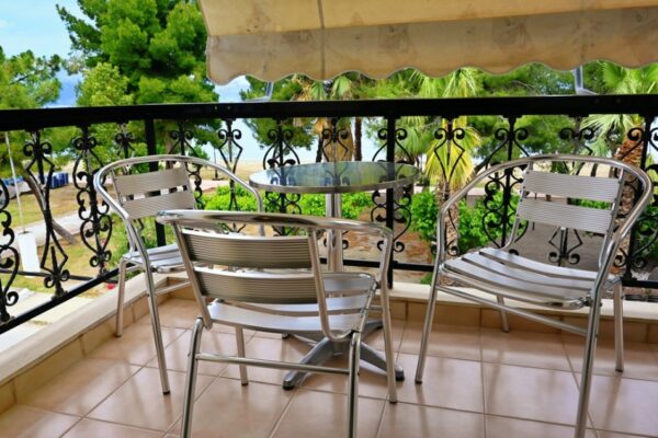 vila-frosso-neos-pirgos-omniturs-04