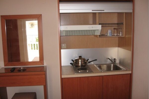 vila-hermes-paralia-omniturs-05