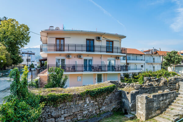 vila-panos-limenas-thassos-omniturs-02