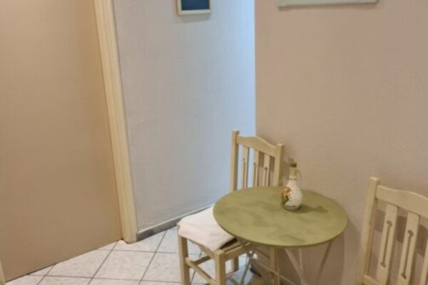 vila-vn-studios-tasos-omniturs-11