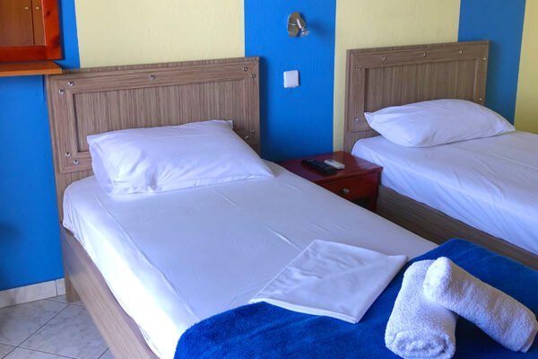 vila-vula-neos-marmaras-omniturs-05