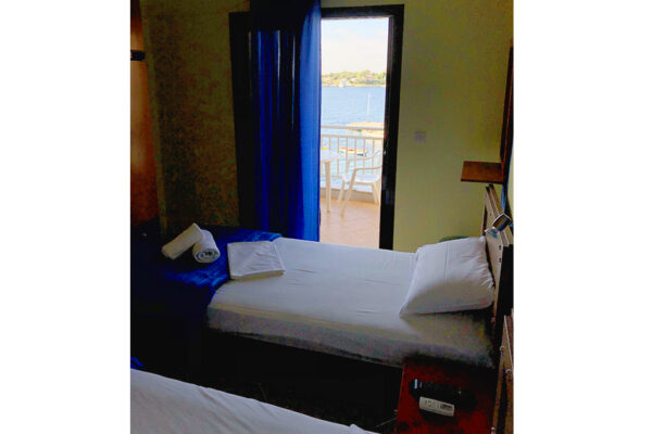 vila-vula-neos-marmaras-omniturs-08